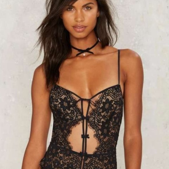 RARE! For Love & Lemons Kate Bodysuit 🖤 - Picture 3 of 9